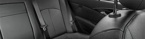 4-seater Mercedes Taxis Seating Capacity